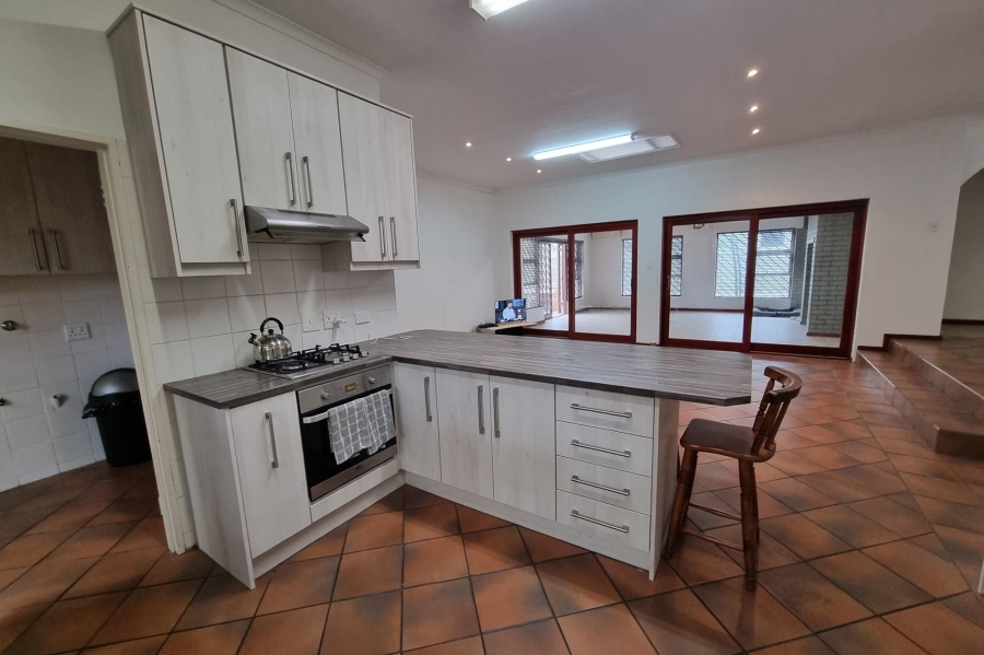 To Let 3 Bedroom Property for Rent in Vredekloof Western Cape